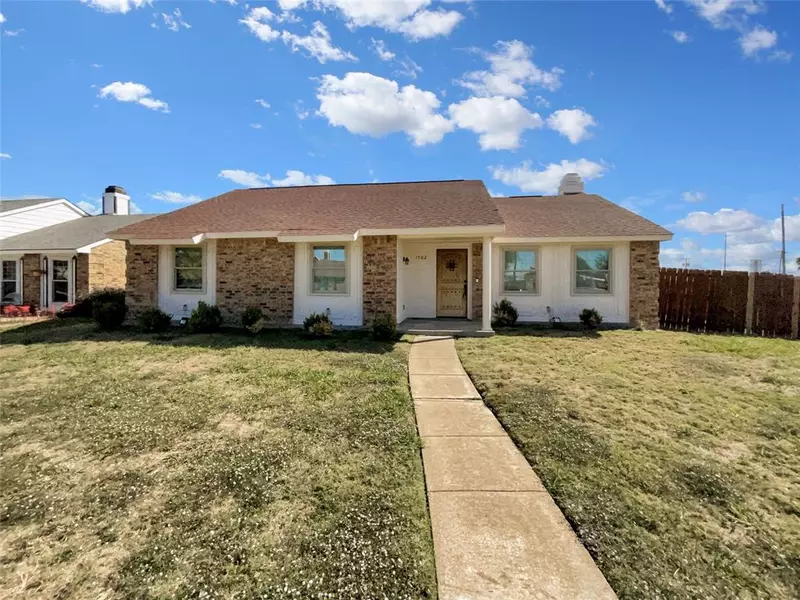 1502 Gelene Court, Garland, TX 75040