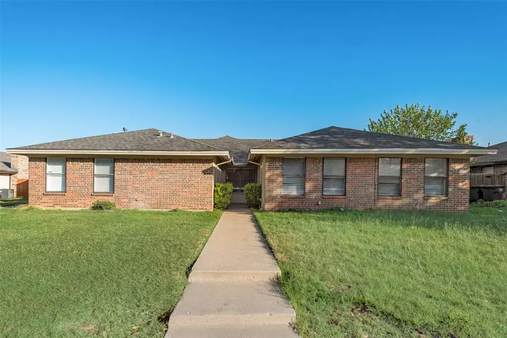 Fort Worth, TX 76103,4413 Menzer Road