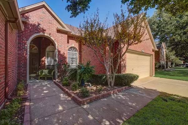 Grapevine, TX 76051,1844 Glen Wood Drive