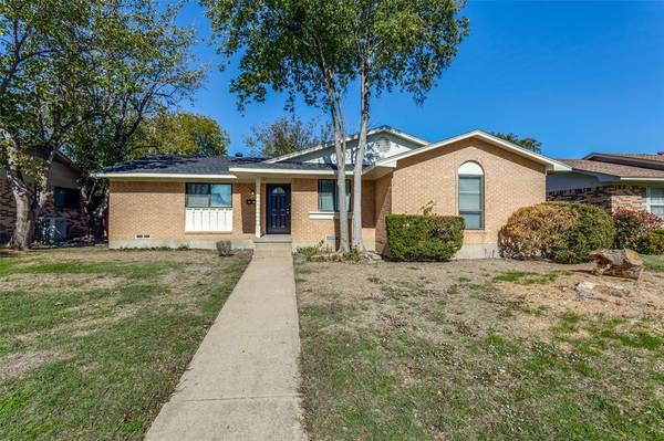 3521 Summit Lane, Garland, TX 75042