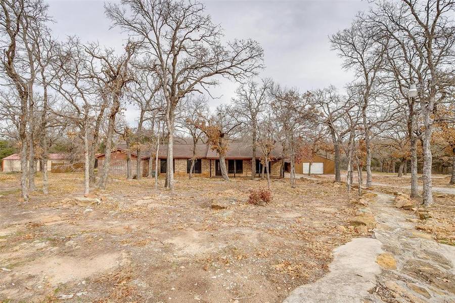 1210 Live Oak Road, Santo, TX 76472