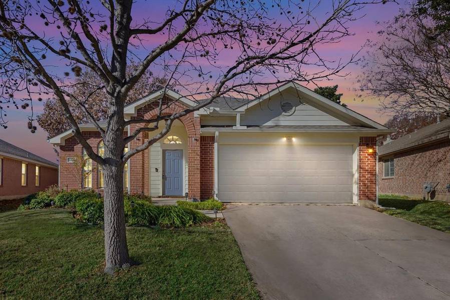 11633 Turkey Creek Drive, Fort Worth, TX 76244