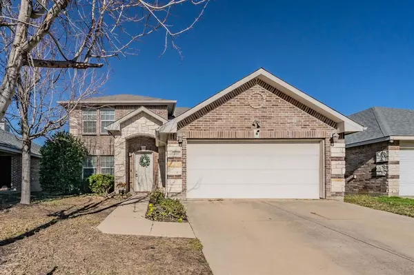 4517 Willow Rock Lane, Fort Worth, TX 76244