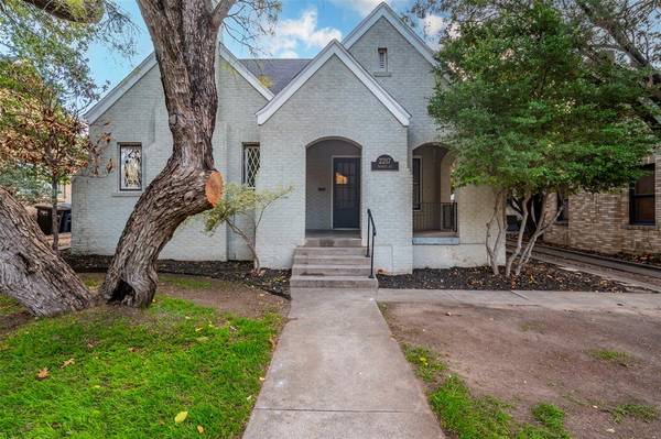 2217 Tremont Avenue, Fort Worth, TX 76107