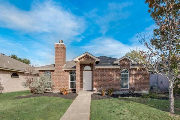 2716 Bent Brook Drive, Mesquite, TX 75181