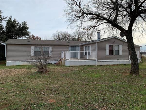 109 Eastside Loop Road,  Graham,  TX 76450