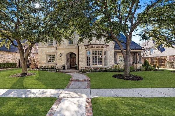 8239 Stone River Drive, Frisco, TX 75034