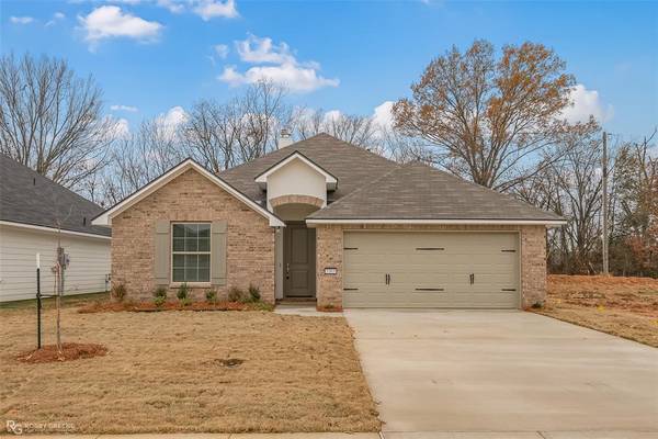 3363 Grand Lake Drive, Bossier City, LA 71111