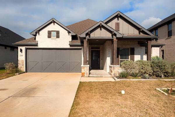 157 Camp Fire Drive, Waxahachie, TX 75165