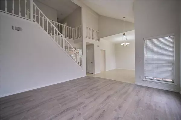 Dallas, TX 75249,8360 Deep Green Drive