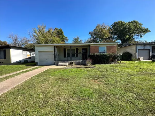 2163 San Jose Drive, Fort Worth, TX 76112