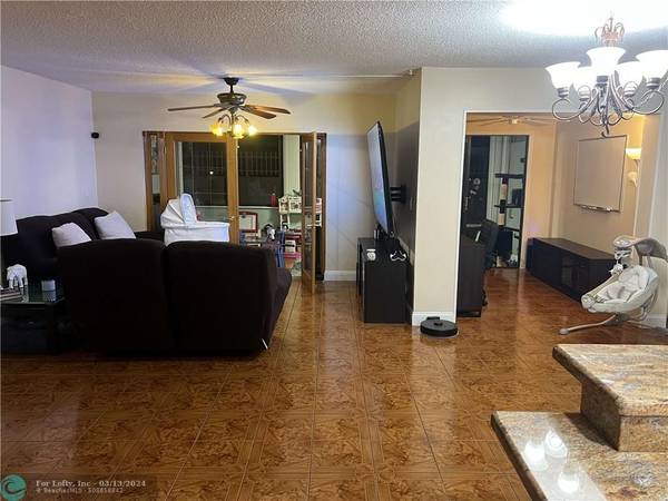 Lauderhill, FL 33319,6669 Racquet Club Drive  ##183