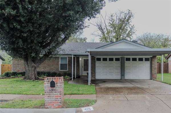 429 Normandy Lane, Saginaw, TX 76179