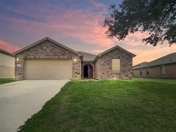 4618 Bridlewood Lane, Balch Springs, TX 75180