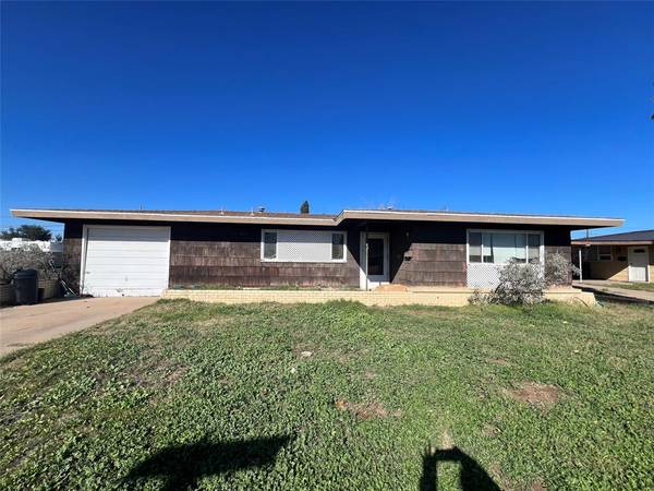 1501 E Century Avenue, Odessa, TX 79762