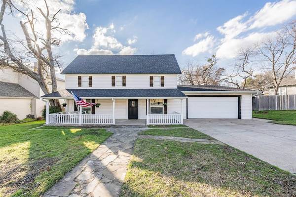 211 S 2nd Street,  Midlothian,  TX 76065