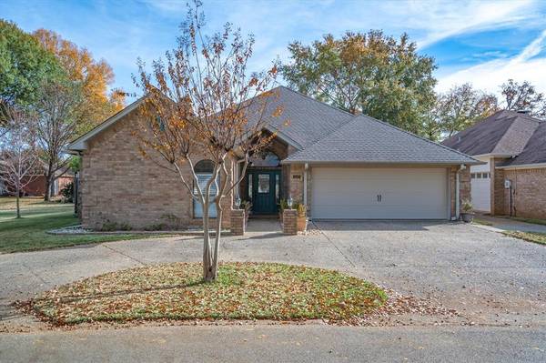 117 S Bay Drive, Bullard, TX 75757