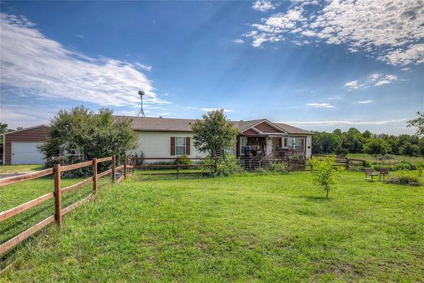 4393 County Road 1087, Celeste, TX 75423