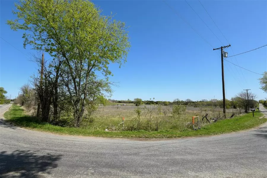 1131 Lavender Road, Lancaster, TX 75146