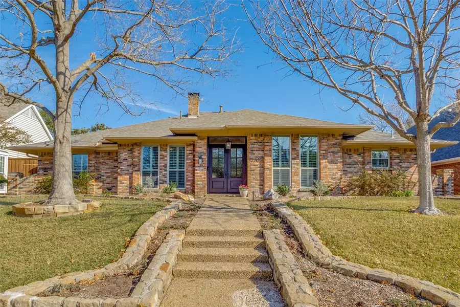 8710 Vista View Drive, Dallas, TX 75243