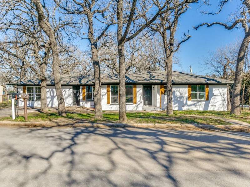 200 Summit Street, Alvord, TX 76225