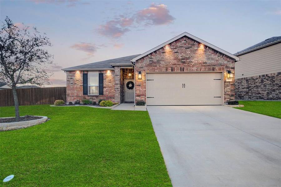 103 Waxberry Drive, Fate, TX 75189