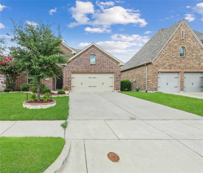 1016 Brigham Drive, Forney, TX 75126