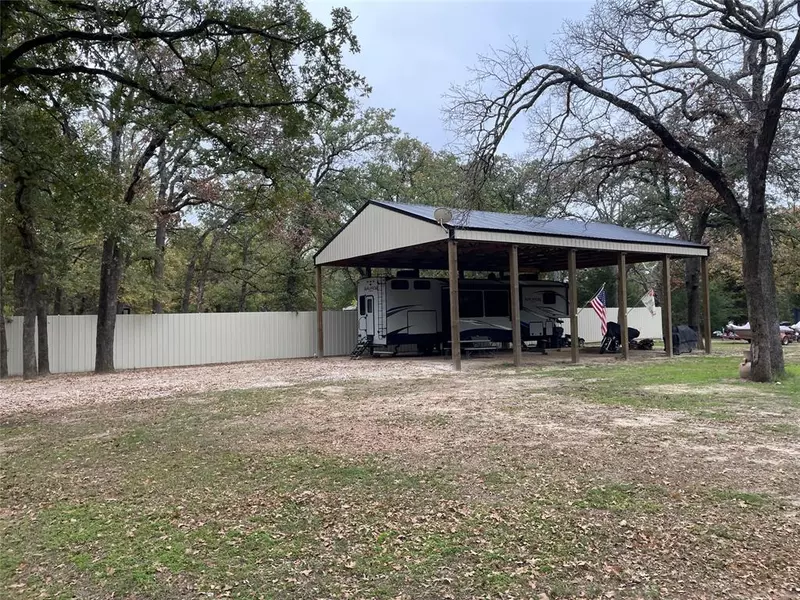 9493 Private Road 3826, Quinlan, TX 75474