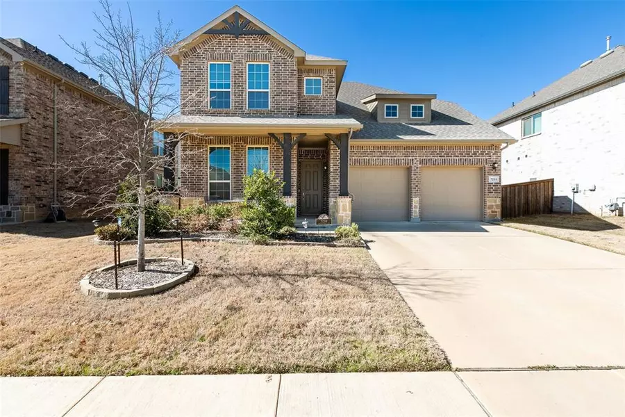 7210 Fallen Crest Lane, Arlington, TX 76001