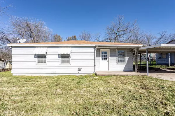 Weatherford, TX 76086,417 Throckmorton Street