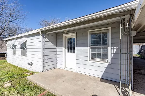 Weatherford, TX 76086,417 Throckmorton Street