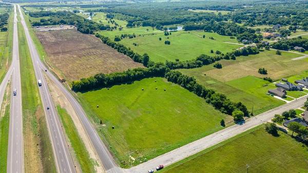 TBD Hwy 82 & Pecan Street, Bonham, TX 75418