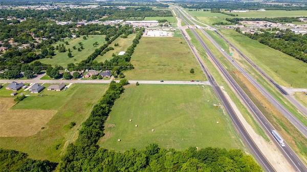 Bonham, TX 75418,TBD Hwy 82 & Pecan Street