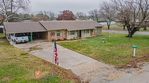 320 Hoffman Drive,  Dublin,  TX 76446