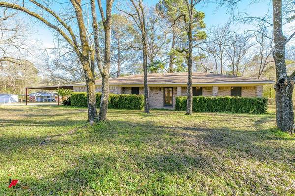 8449 Parkdale Drive, Shreveport, LA 71108