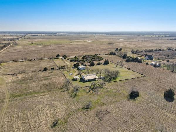 1650 County Road 2220, Kerens, TX 75144