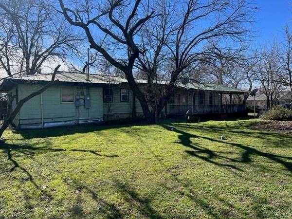 507 Iredell Road, Hico, TX 76457