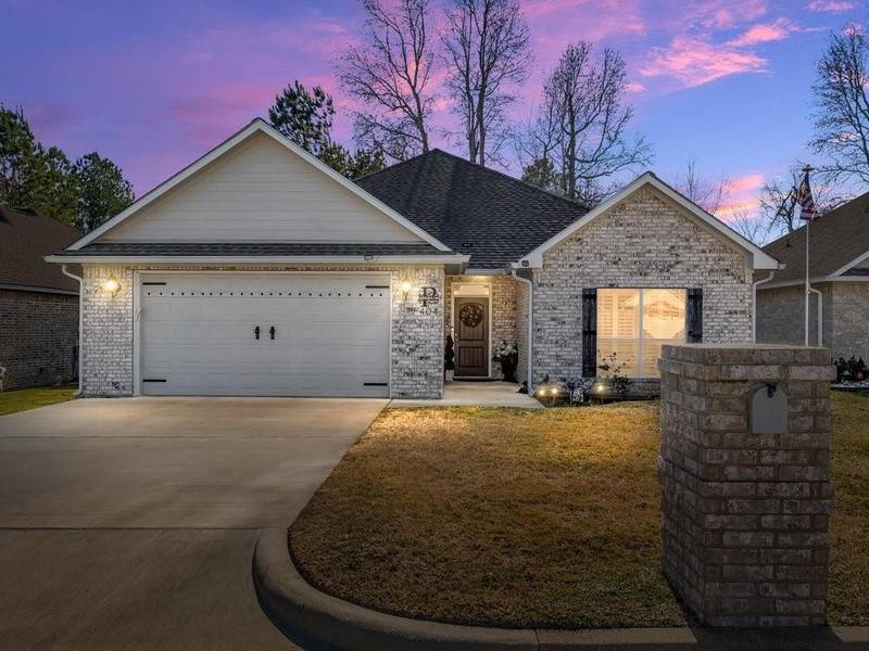 404 Saddle Trail Drive, Lufkin, TX 75904