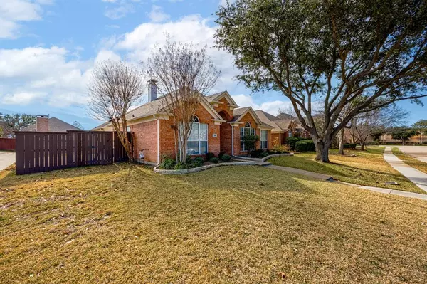 Irving, TX 75063,210 Howley Court