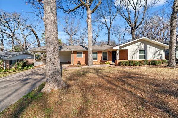 2812 Meadowlark Lane, Tyler, TX 75701