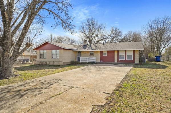 1611 Frederick Street, Lancaster, TX 75134