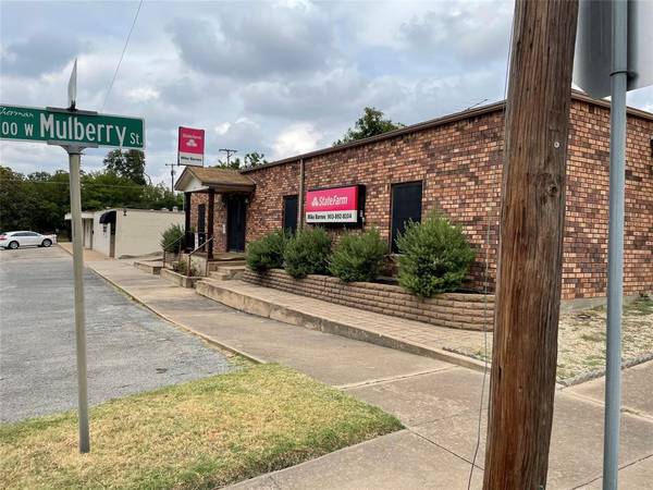 Sherman, TX 75090,423 N Rusk Street