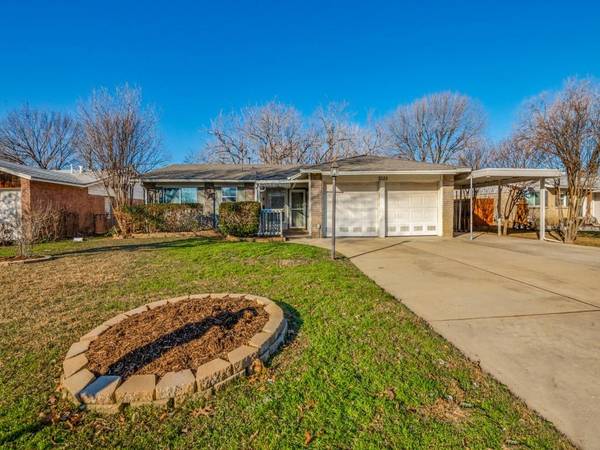 3025 Harvard Street N, Irving, TX 75062