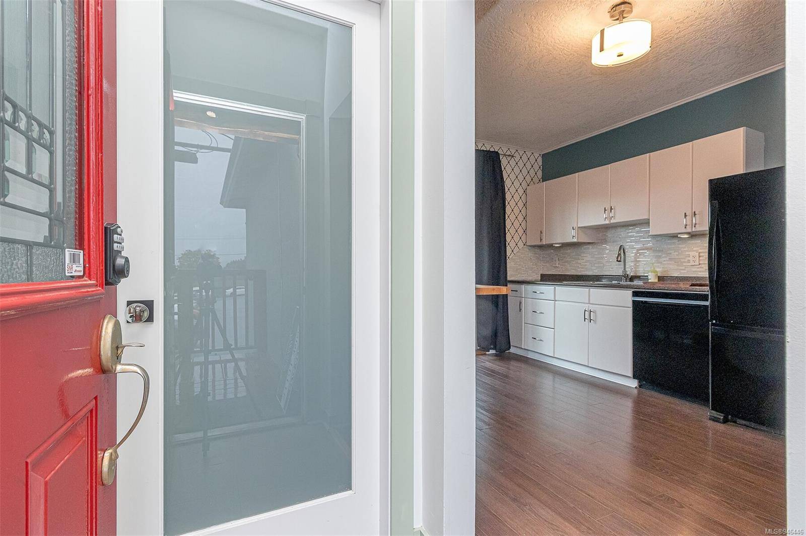 Ladysmith, BC V9G 1A3,A-112 Roberts St