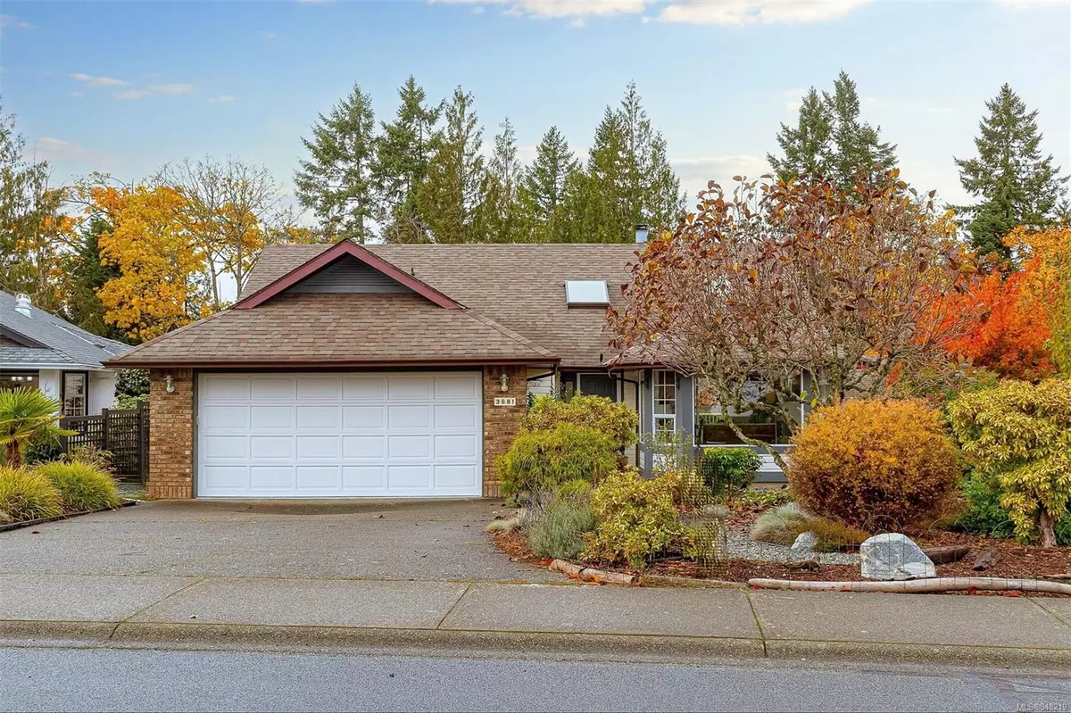 Cobble Hill, BC V0R 1L1,3681 Arbutus Dr N