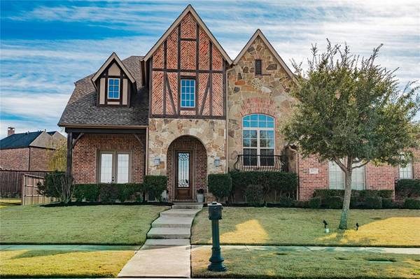 1077 Clearwater Drive, Frisco, TX 75036