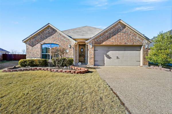 2106 Foxglove Court, Forney, TX 75126