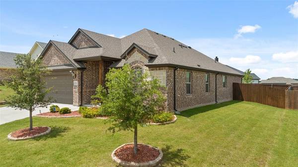 1509 Town Creek Circle, Weatherford, TX 76086