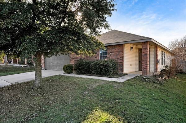 14229 Zamora Lane, Haslet, TX 76052