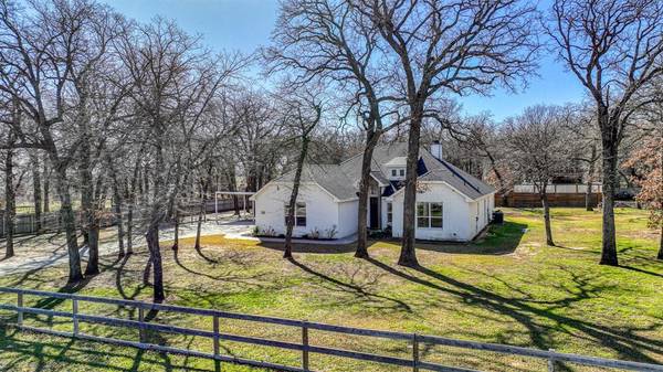 123 Captain Lane, Weatherford, TX 76087